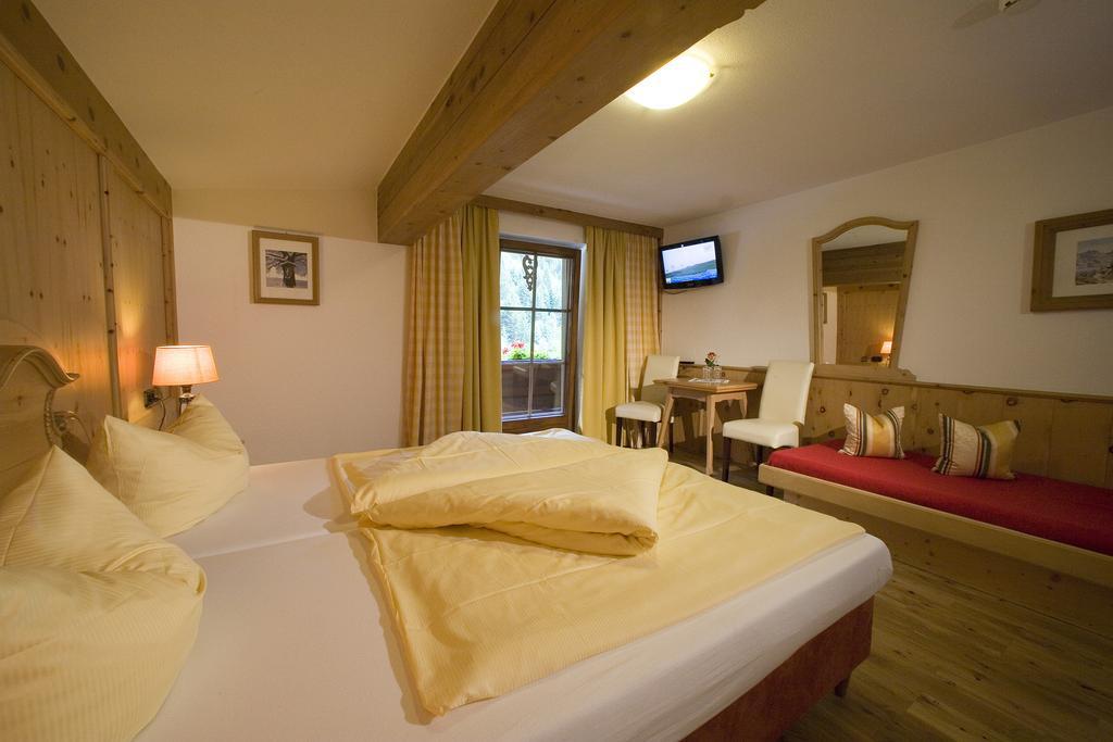 Alpenhotel Tirolerhof Gerlos Quarto foto